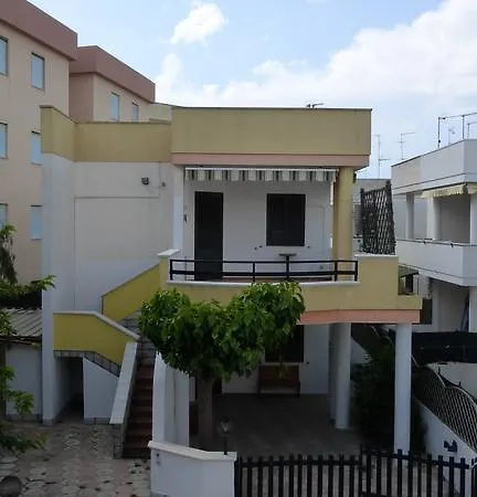Case Vacanza Le Mimose גאליפולי