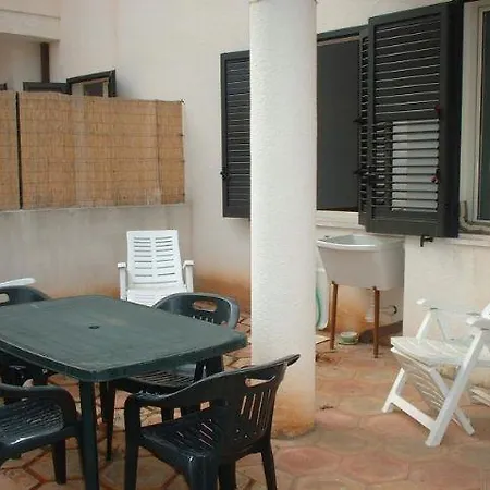 Case Vacanza Le Mimose בית נופש
