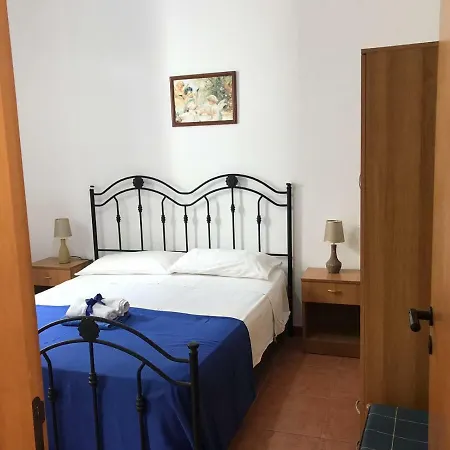 Case Vacanza Le Mimose * גאליפולי